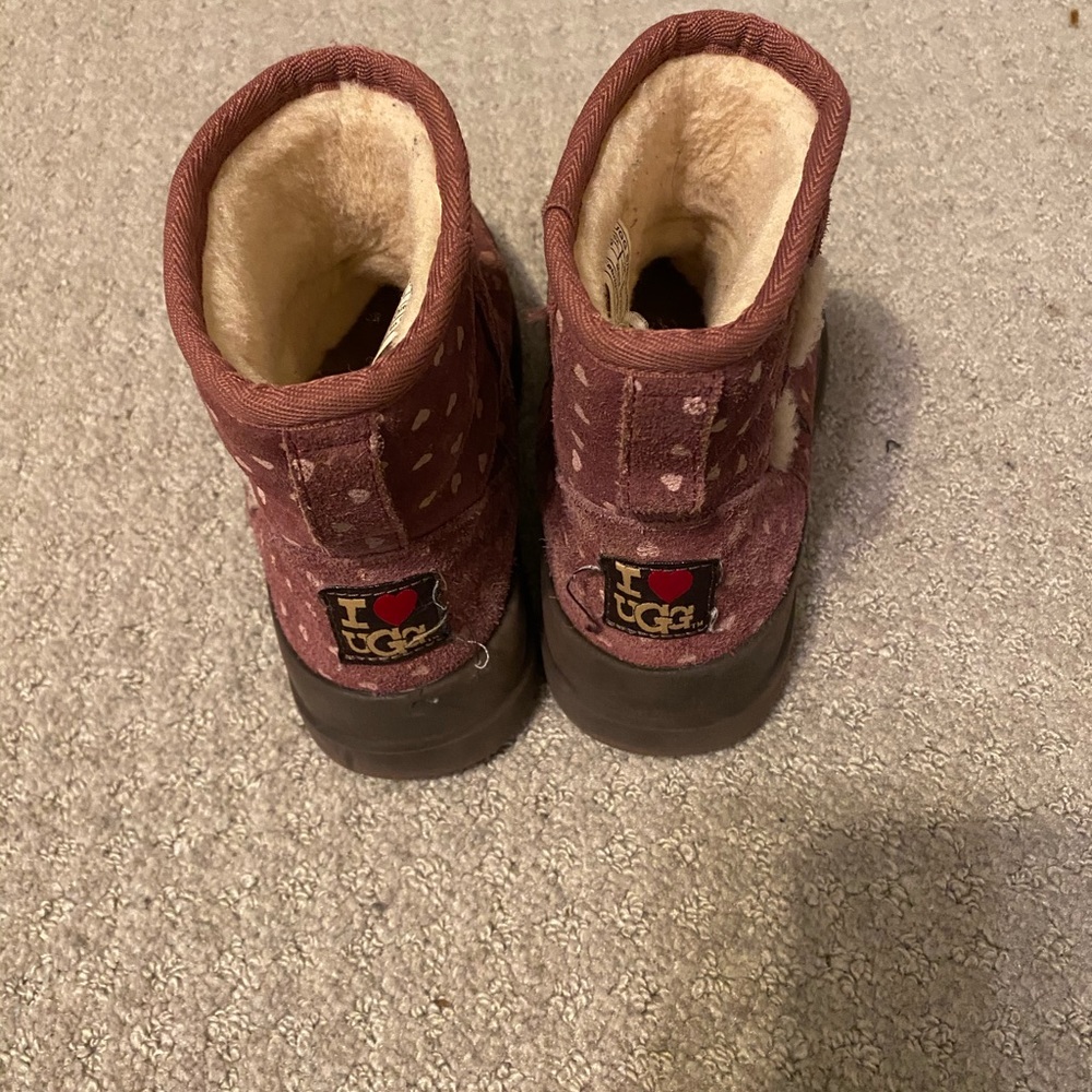 Girls uggs